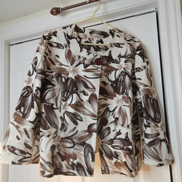 Bold print jacket top - Picture 2 of 10